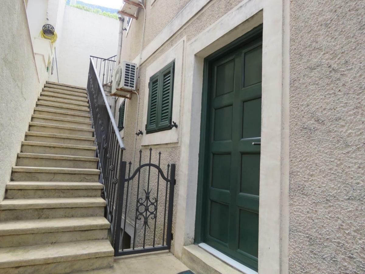 Apartmani Jasmina Kotor Exterior photo