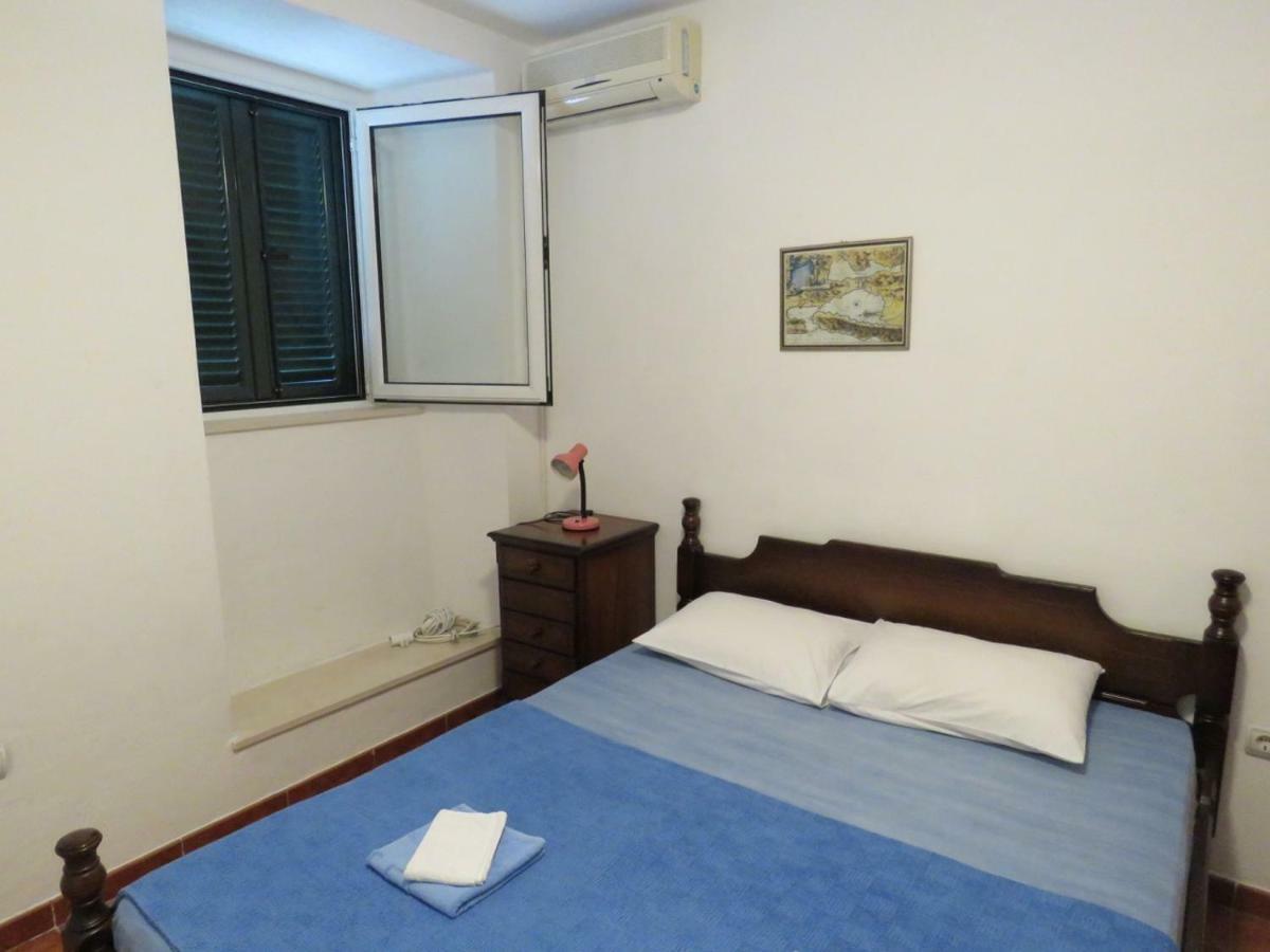 Apartmani Jasmina Kotor Exterior photo